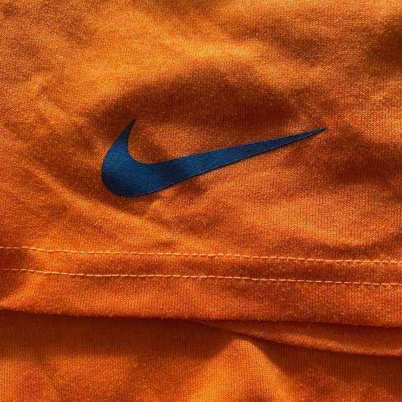Nike Dri-Fit Denver Broncos Tee - Picture 5 of 6